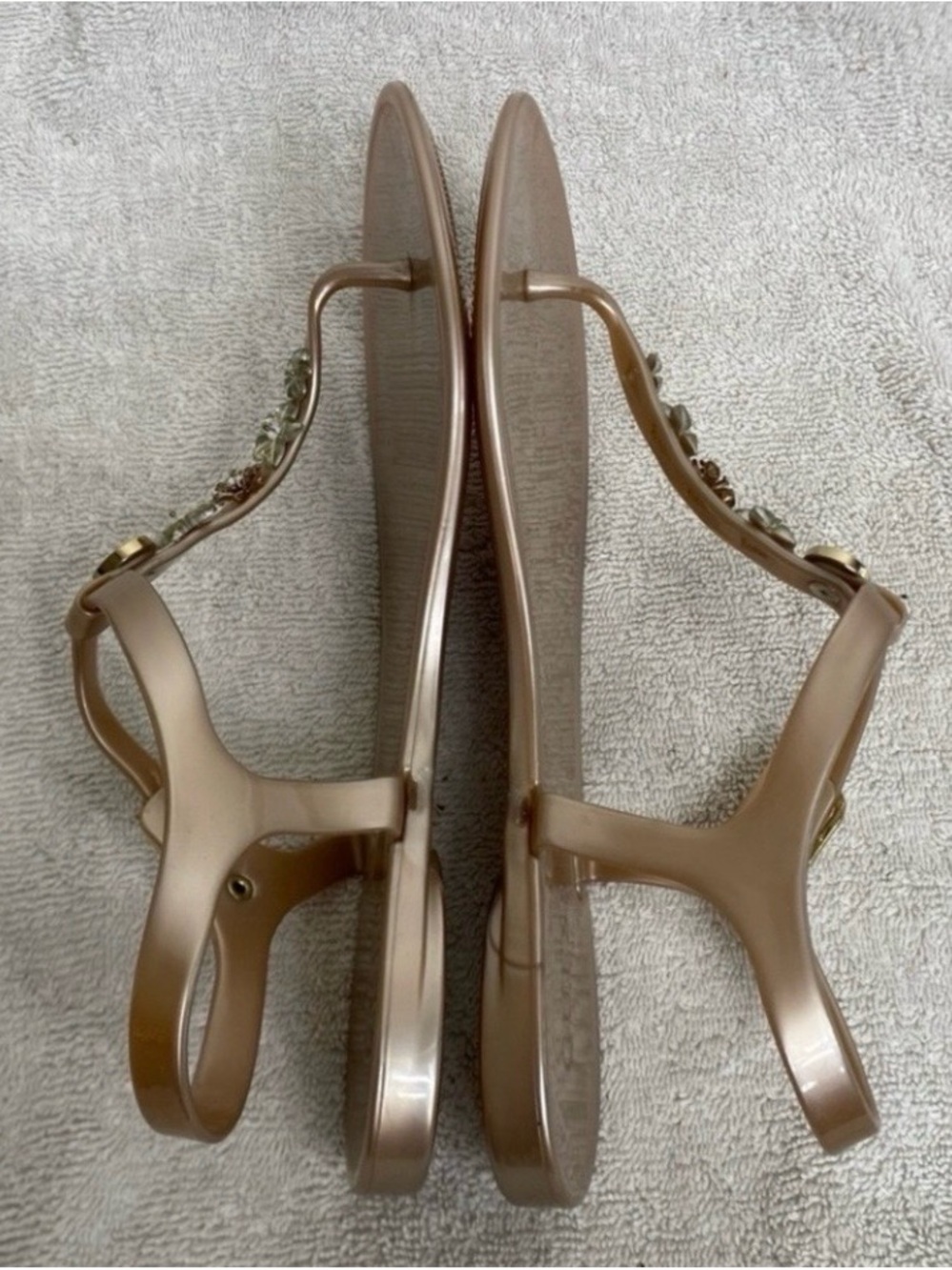 Guess Women's Rose Gold Jelly Rhinestone Bling Addison Sandals Size 8M Coastal - Picture 3 of 10